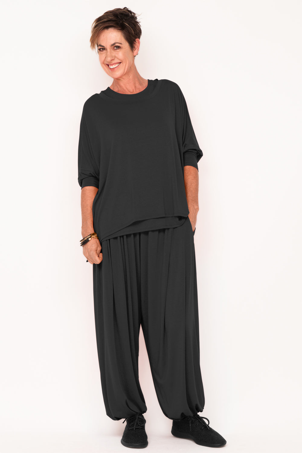 healthy-aging-fit-after-40-designer-womens-tracksuit-black-menopause