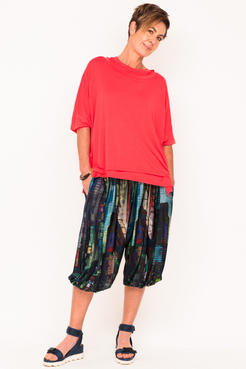 designer-shorts-for-older-women-womens-travel-wear