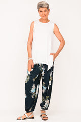 designer-active-wear-older-women-track-pant-white-tank-top
